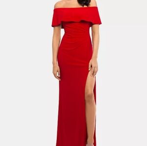Escape-off the shoulder ruffle gown (2p)
